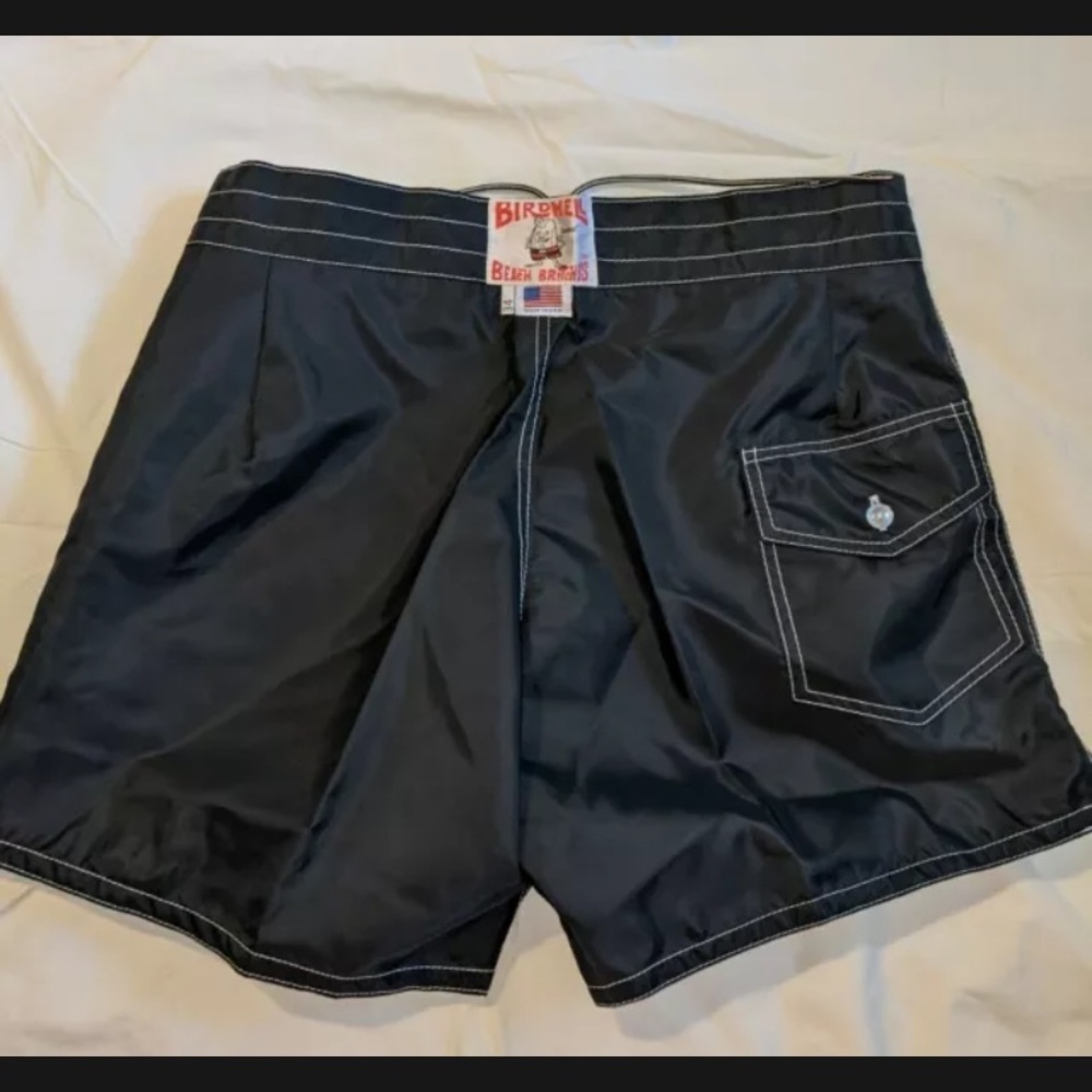 Birdwell 34 waist black board shorts 310